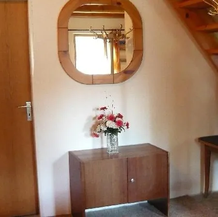 Orange House * Kladenske Rovne