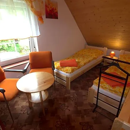 Orange House Domek letniskowy Kladenske Rovne