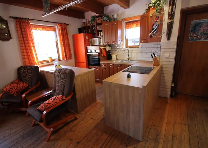 Lodge Orange House Kladenske Rovne